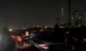 Dünən gecə Tehranı həyacan siqnalının səsi bürüyüb, Türkiyə təyyarəsi Bakıya dönməli olub